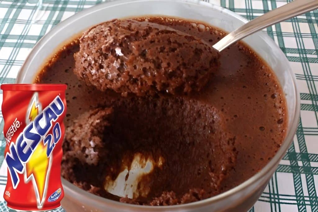 Mousse de chocolate com Nescau é só bater no liquidificador e levar à geladeira