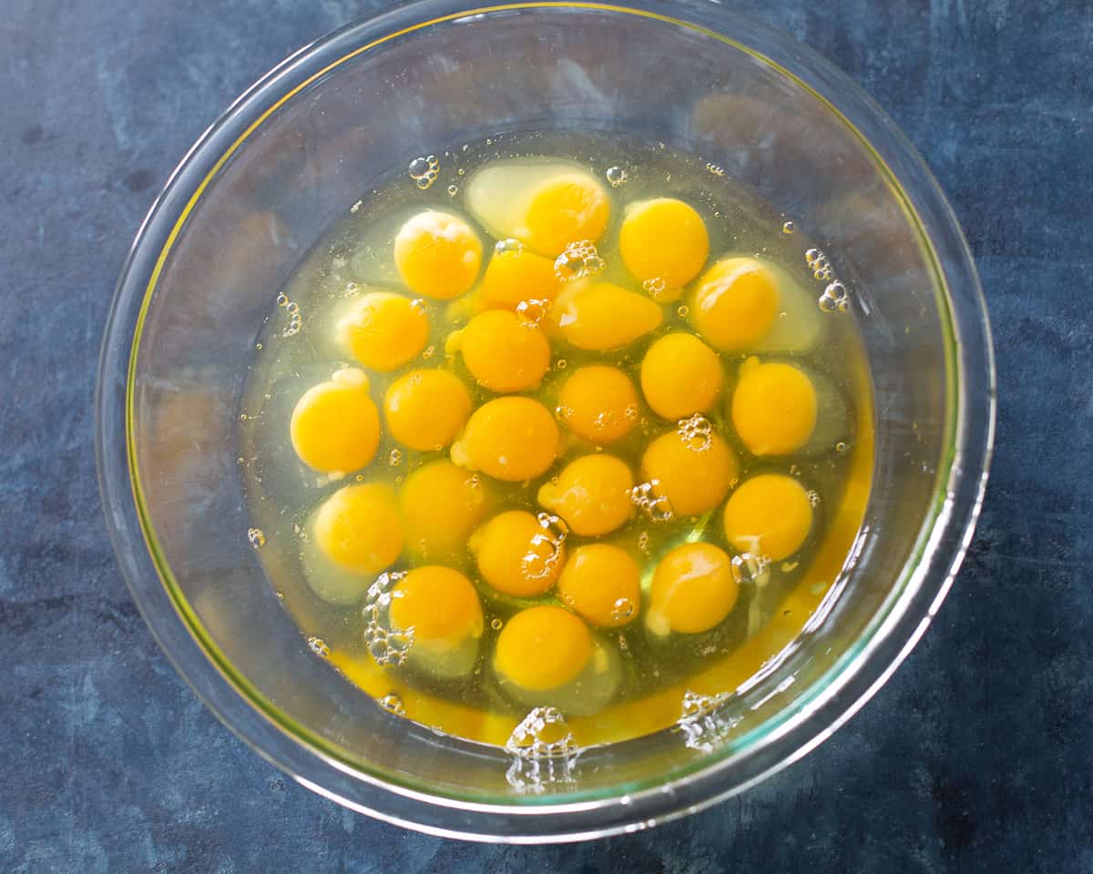 ovos em uma tigela